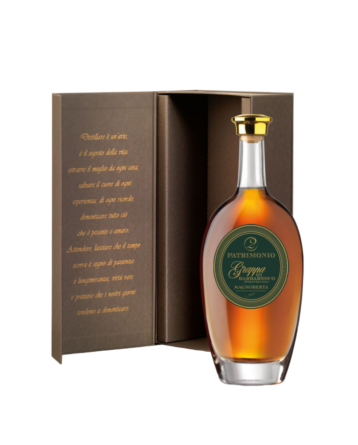 GRAPPA STRAVECCHIA BARBARESCO INVECCHIATA 2 ANNI - PATRIMONIO - MAGNOBERTA| ML. 700| Astucciato